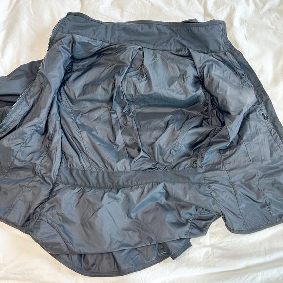Lululemon Athletica Out and About Jacket Black Women’s Size 6 Hooded Zip Front - Picture 9 of 10